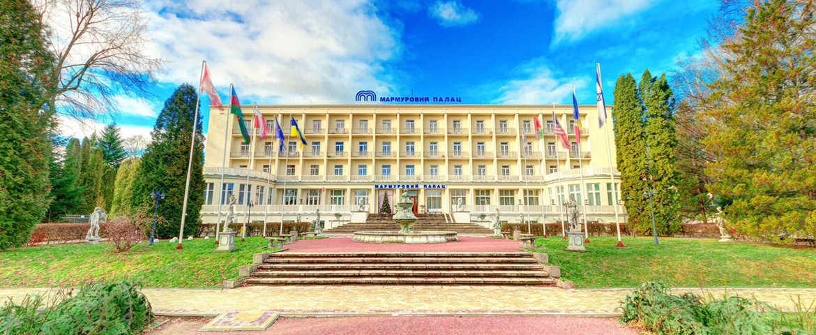 Санаторій «Мармуровий палац» в Моршині