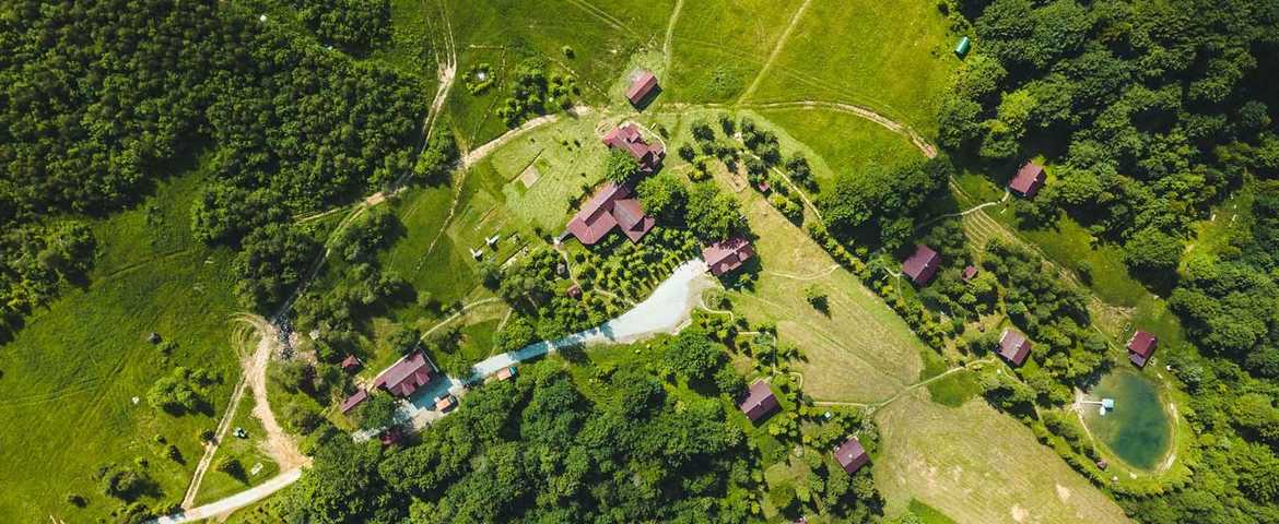 Готель «Карпатські Полонини» в с.Орів