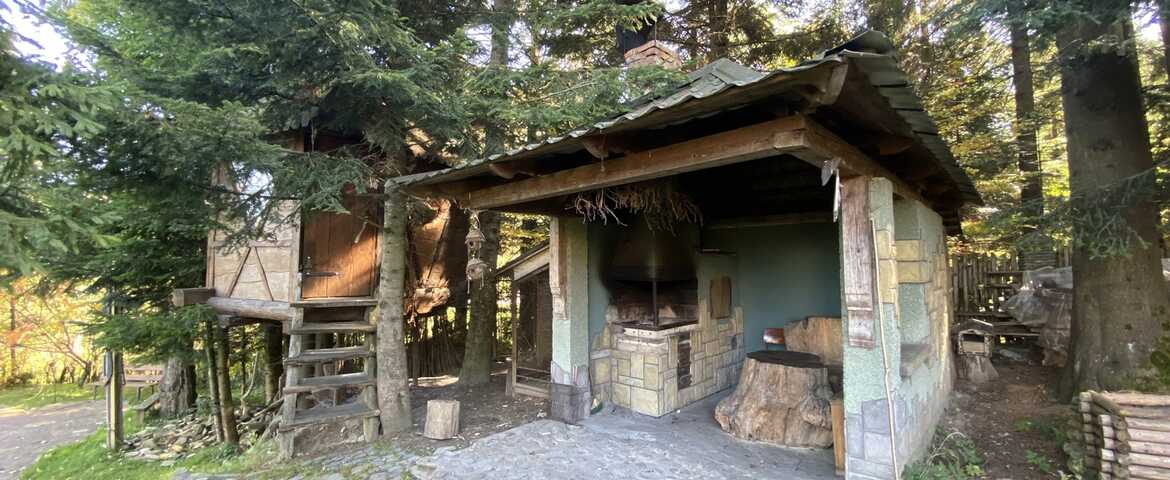 Готель «Казка Лісу» у Східниці
