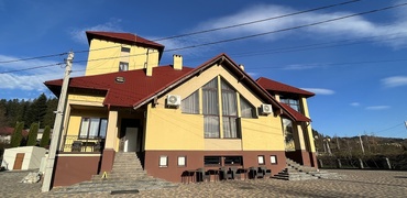 Готель «Столиця» в Східниці