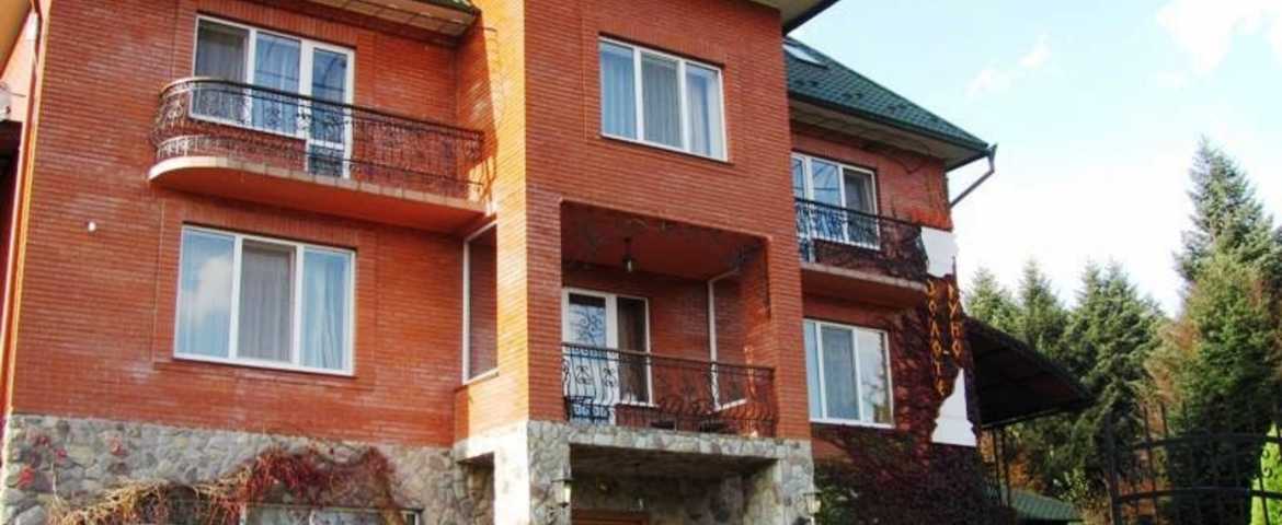 Вілла «Золоте Руно» в Східниці