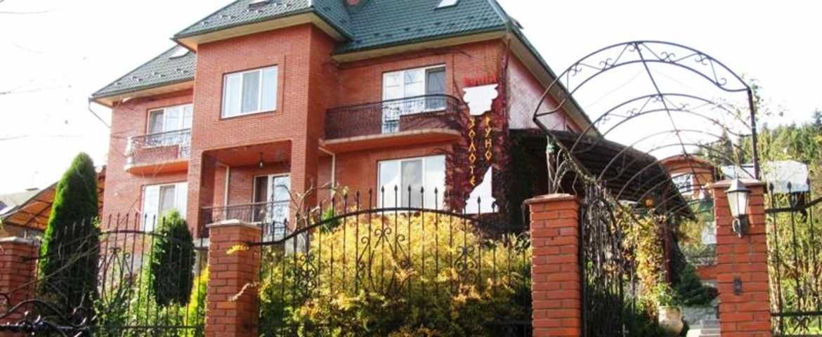 Вілла «Золоте Руно» в Східниці