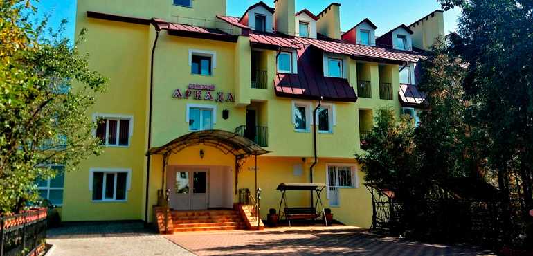 Санаторій «Аркада» у Трускавці: бюджетний санаторій у центрі міста