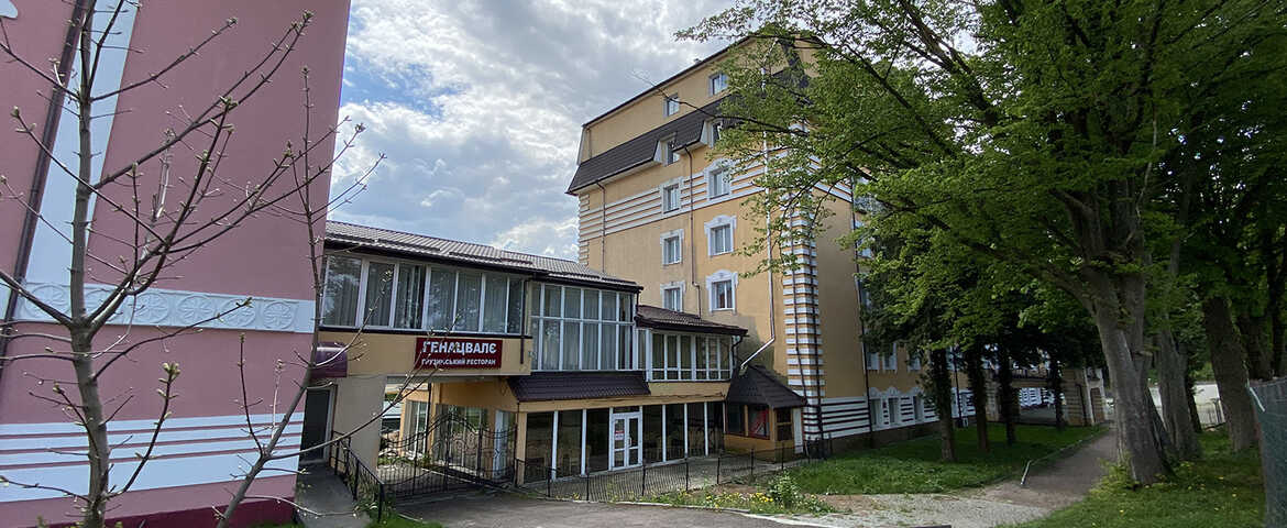 Санаторій «Женева» в Трускавці