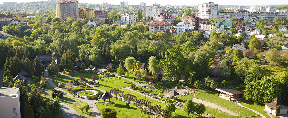 Санаторій «Карпати» в Трускавці