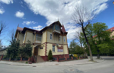 Вілла «Лісова пісня» в Трускавці